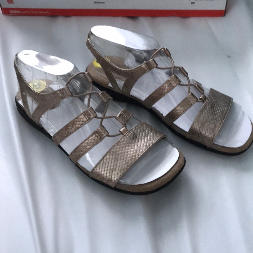 COPY - Lifestride rose gold spring summer sandals